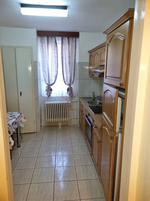 Proprietar,ofer ap. 2 camere spre inchiriere