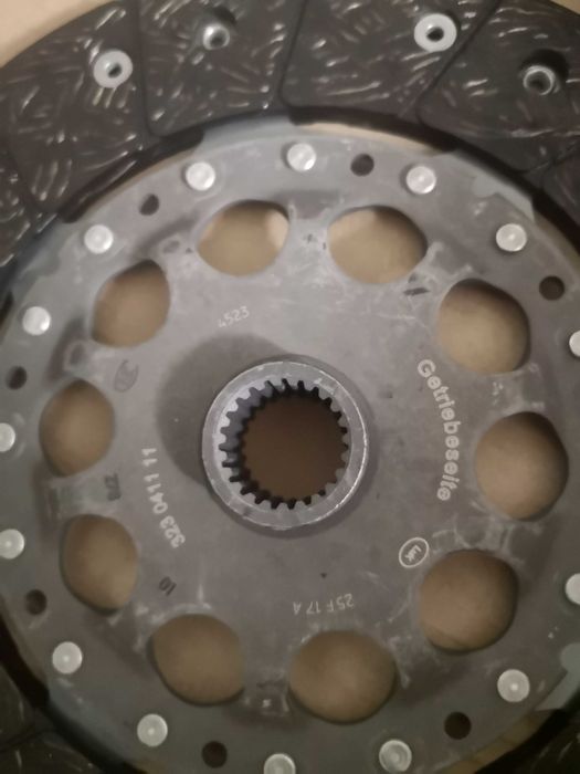 Съединител LUK  Нов!