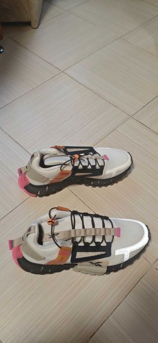 Маратонки    Reebok