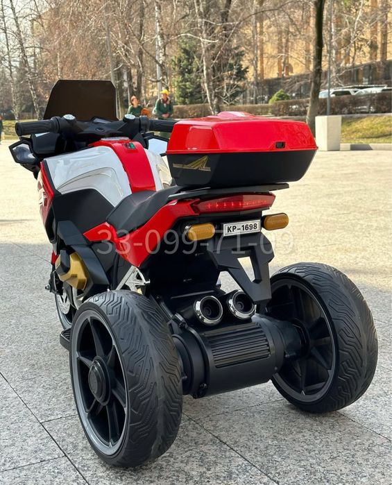 Детский мотоцикл Kawasaki 12V | 3–8 лет, музыка и пульт управления