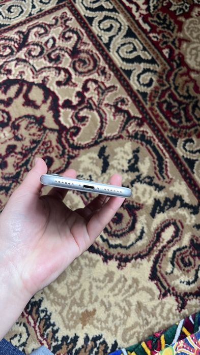 Срочно продаю Iphone 8 256 гб