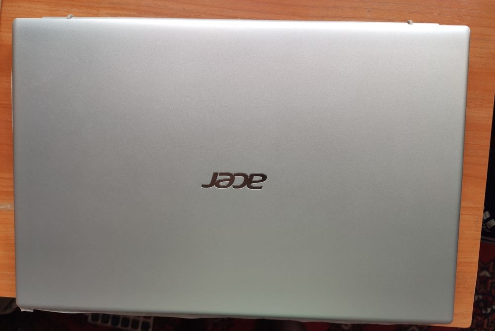 Acer aspire 3 core i5
