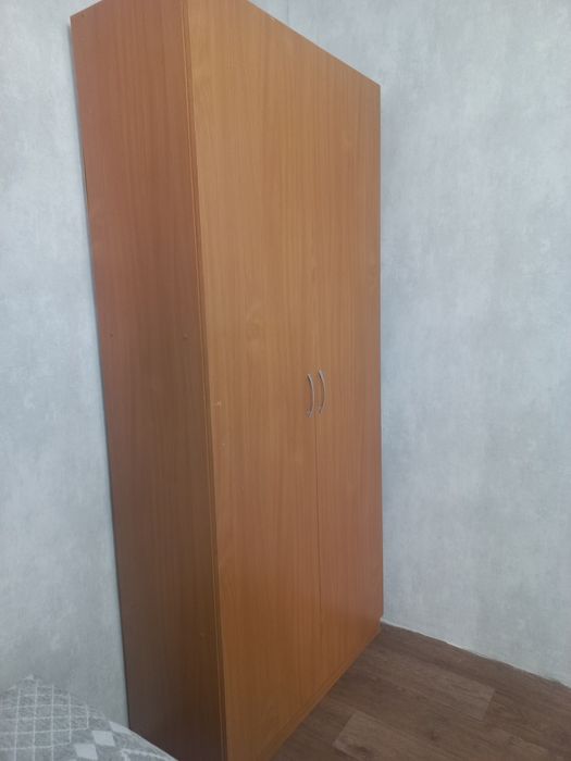 Продается шкаф для вещей