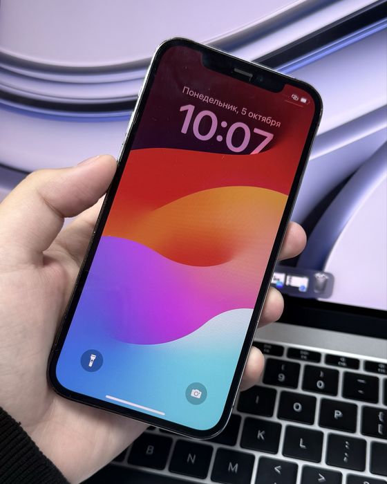 Продам Iphone 12 Pro (128gb)