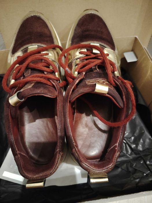 Спортни обувки естествена кожа