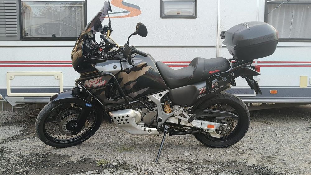 Honda Africa Twin ..