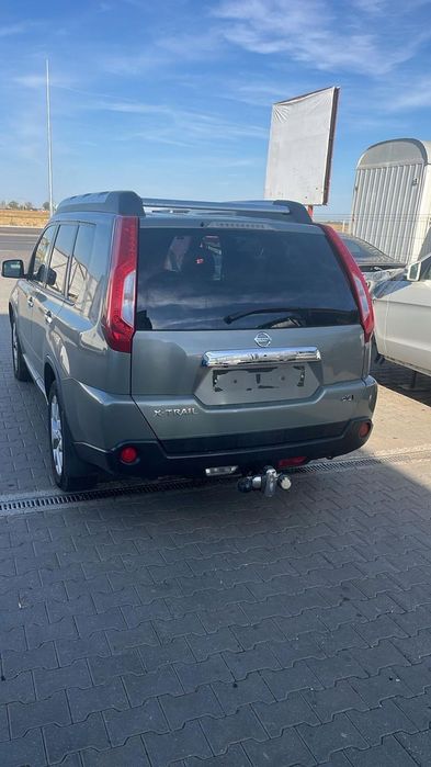 Dezmembram Nissan X Trail 2.0 diesel 4x4 din 2010