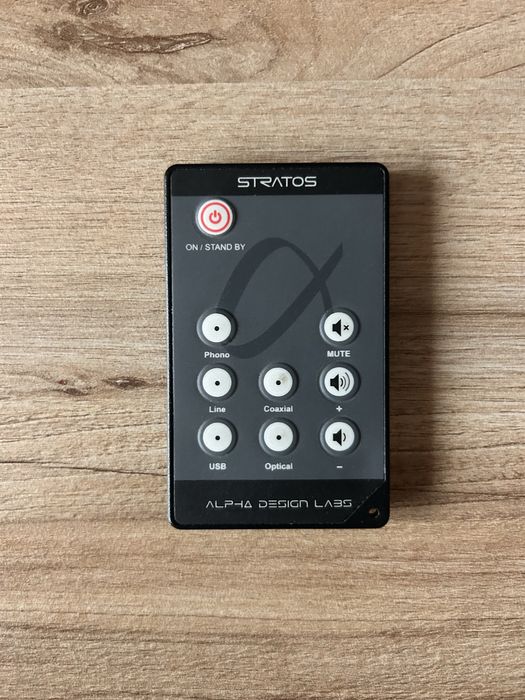 Vand amplificator de casti si DAC ADL by  Furutech Stratos