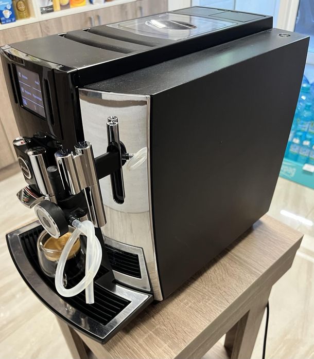 Кафеавтомат Jura E8
