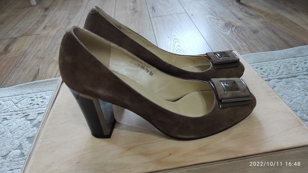 Классические туфли