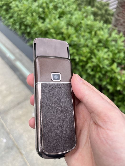 Nokia 8800 saphire art