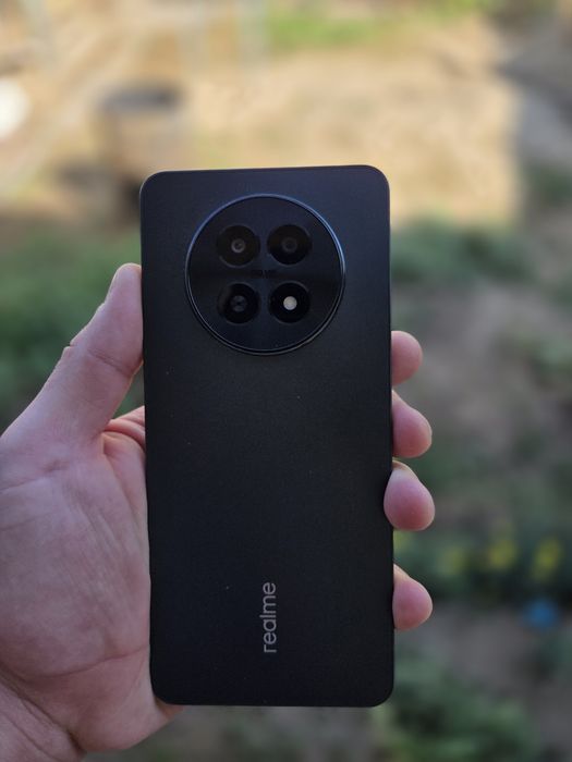 Продам realme 12 5G