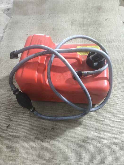 Лодочный мотор двухтактный