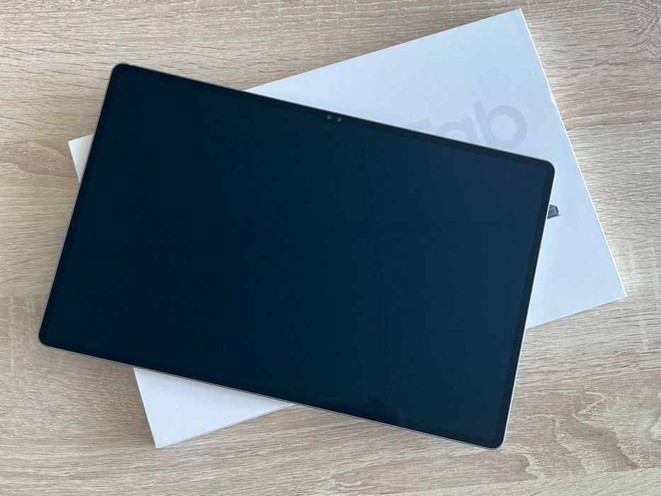 Таблет Samsung Galaxy Tab S10 Ultra, 14.6" Wi-Fi,  256GB