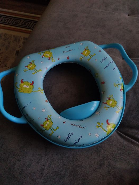 Продам сидушку для унитаза