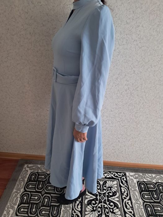 Продам платье и сумочка маленький