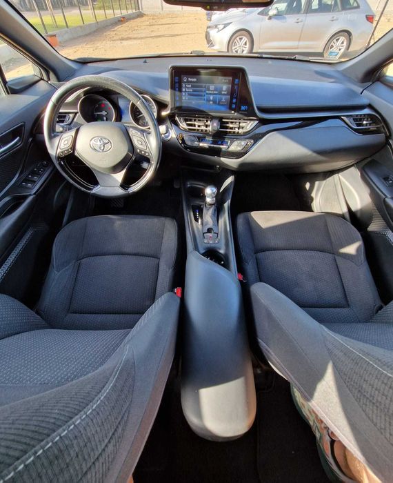 Toyota C-HR 2018/1.8i Hybrid/Camera/Consum 3,5-4,5 L/TVA deductibil/GARANTIE/RATE