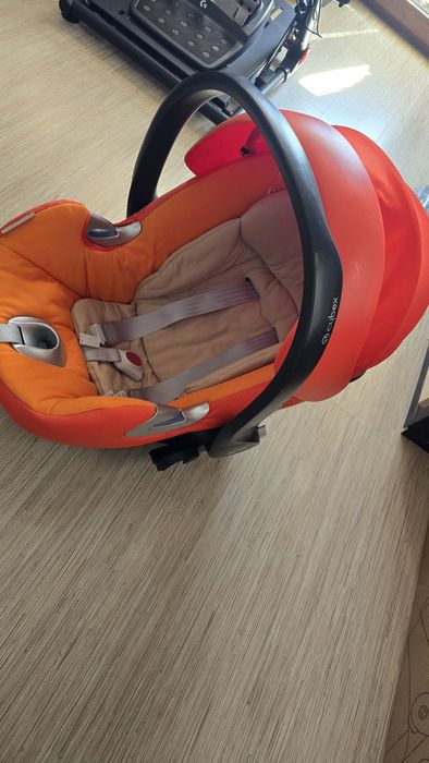 Столче Cybex Aton Q