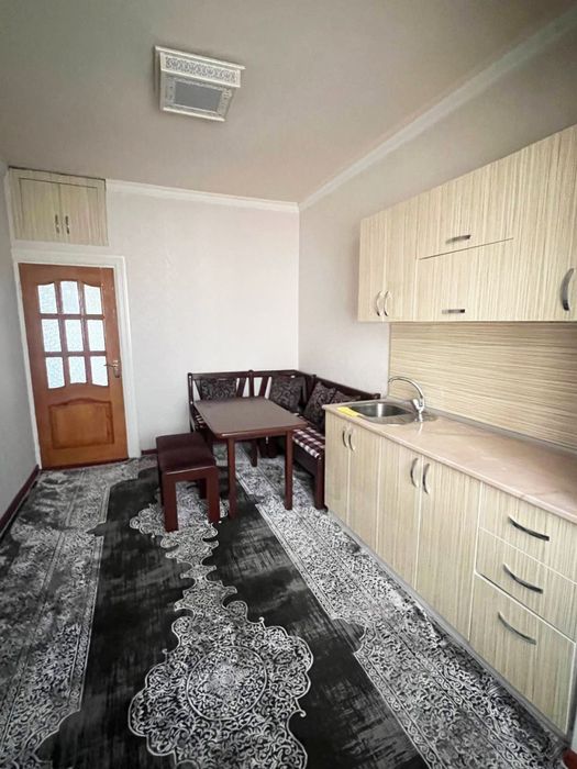 Продается квартира 60 кв возле метрo беруни