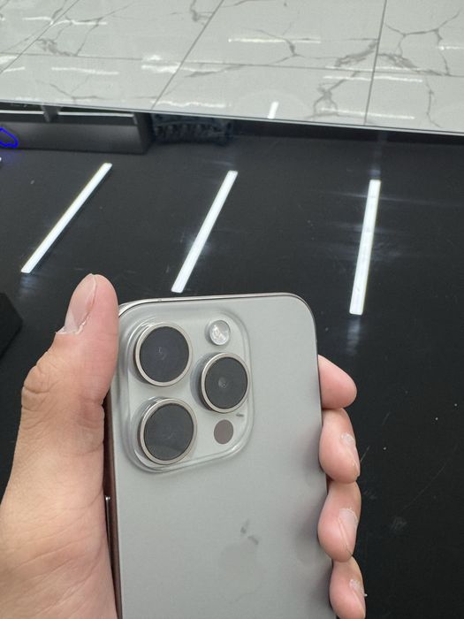 iPhone 15 pro | 256 gb | серый