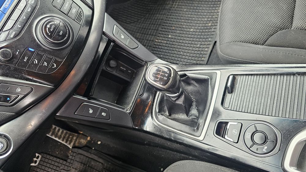 Хюндай и40 на части