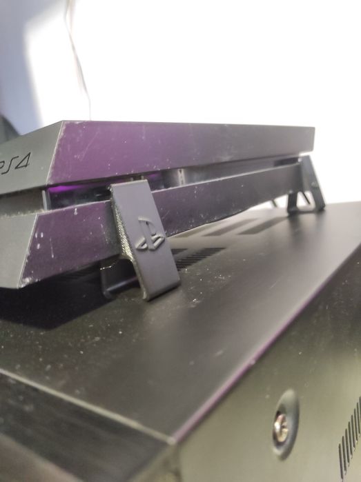 Крачета за повдигане на PS4 FAT/Slim/Pro