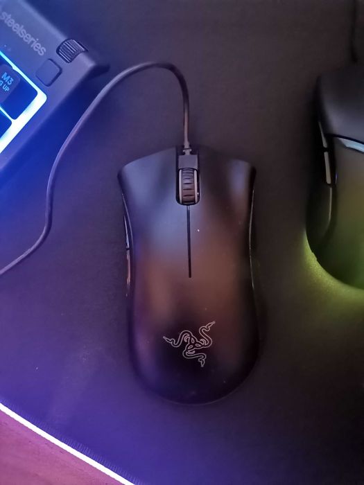 Razer deathadder мишка