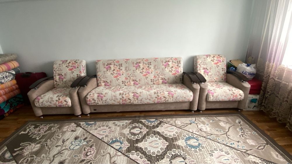 Срочно продается диван и стенка для зала