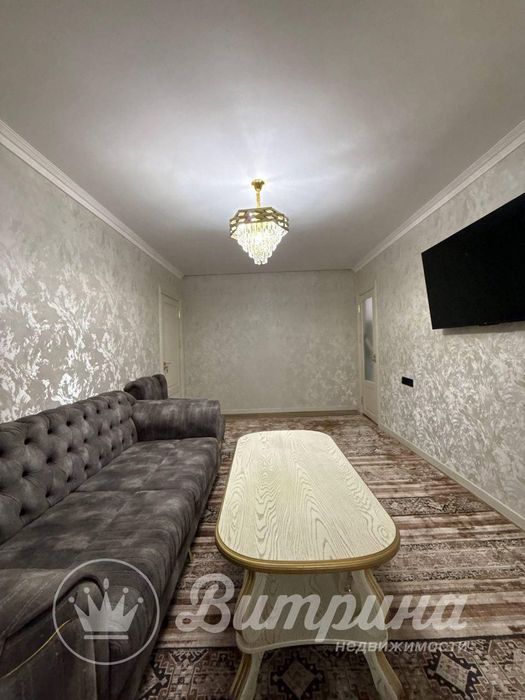 Буюк Ипак Йули 4-комнатная