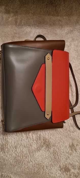 Дамски чанти различни модели и цветове