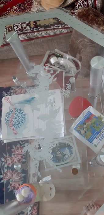 Продам подставку под тв