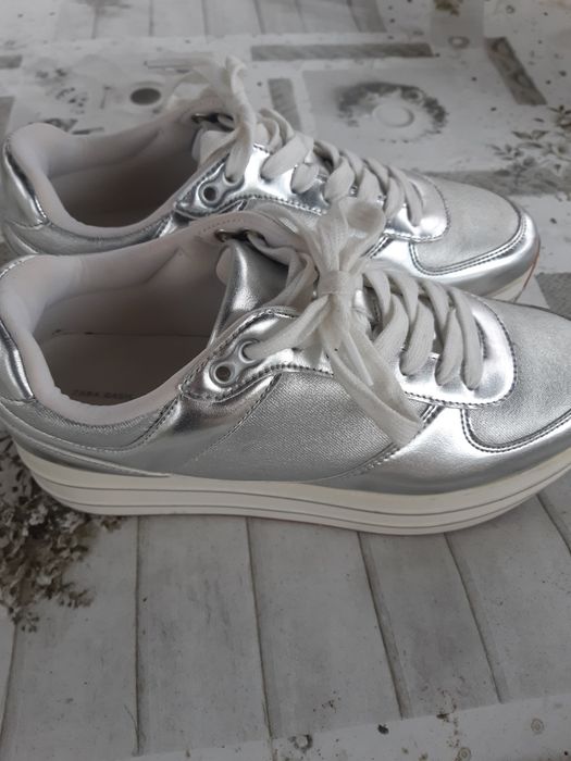 Zara обувки на платформа