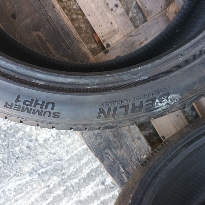 225 45 R19 BERLIN дот 1421