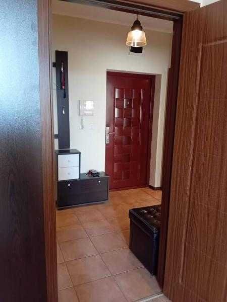 Дава се под наем Двустаен апартамент в Бургас, Зорница - 60 кв.м за 612 € - Снимка #10
