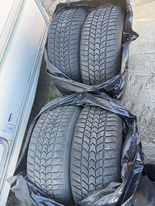 Anvelope debrica 225/55/r17 iarna