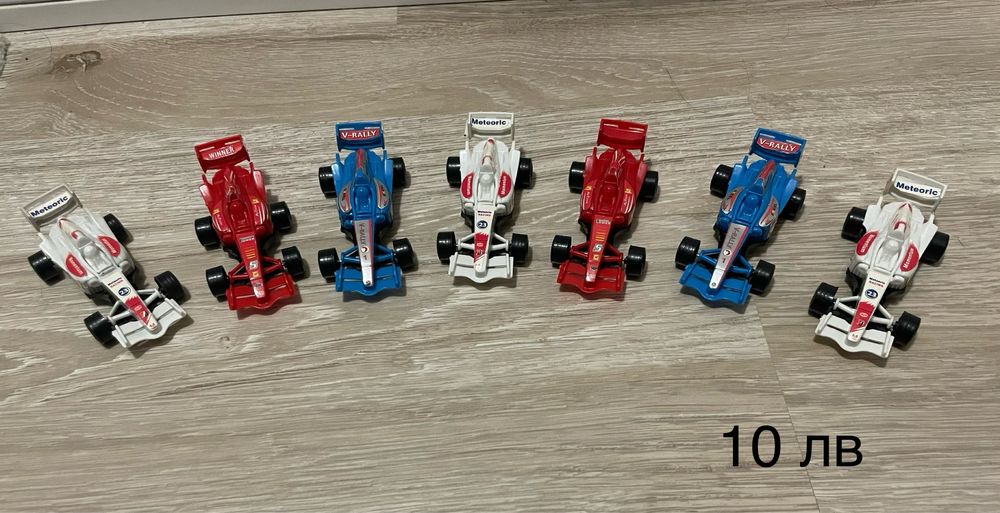 Използвани играчки колички,л, трактор, ферма, пъзели