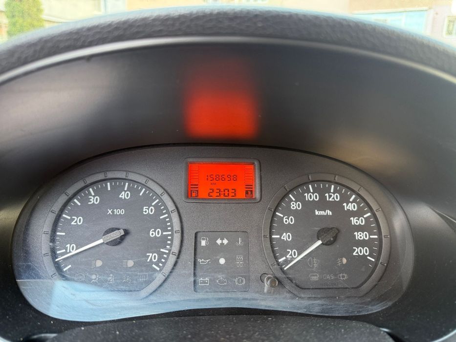 Vând Dacia Logan 2007 1.4