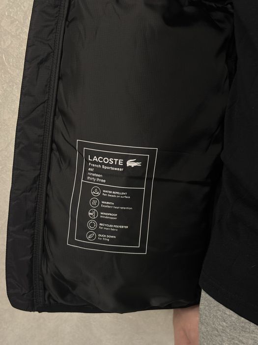 Продам новую куртку Lacoste