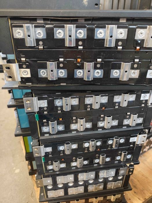 baterie stocare solara LiFePo4 8 celule 24v 100ah, 2.56kwh factura