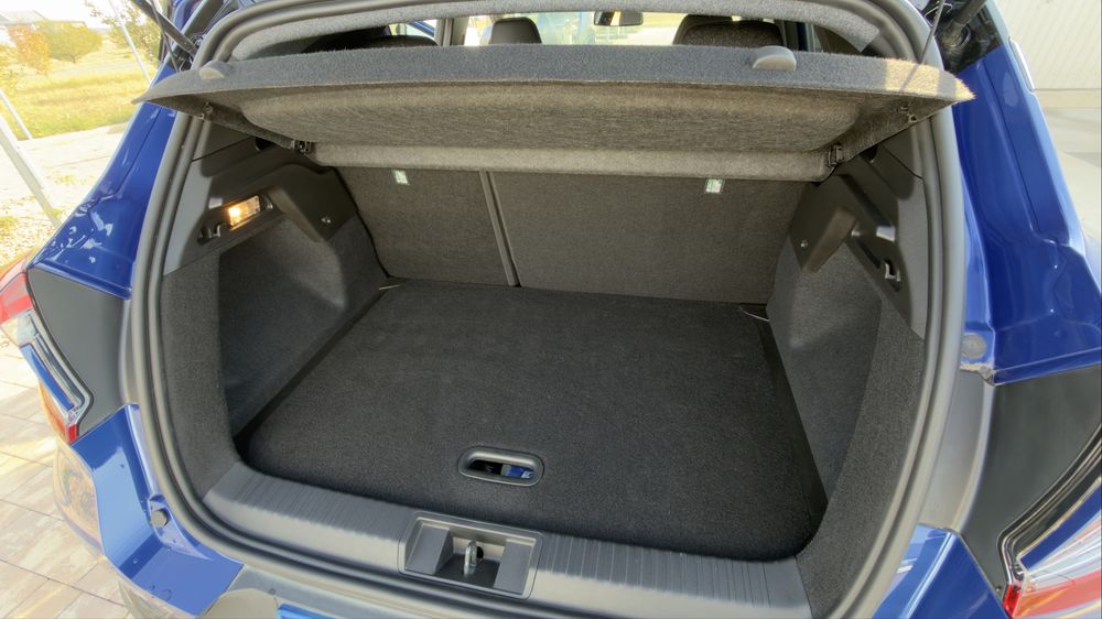 Vand masina Mitsubishi ASX an 2025 automata masina costa 25000€ negociabil