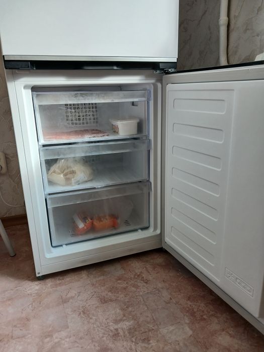 Продам холодильник в отличном состоянии