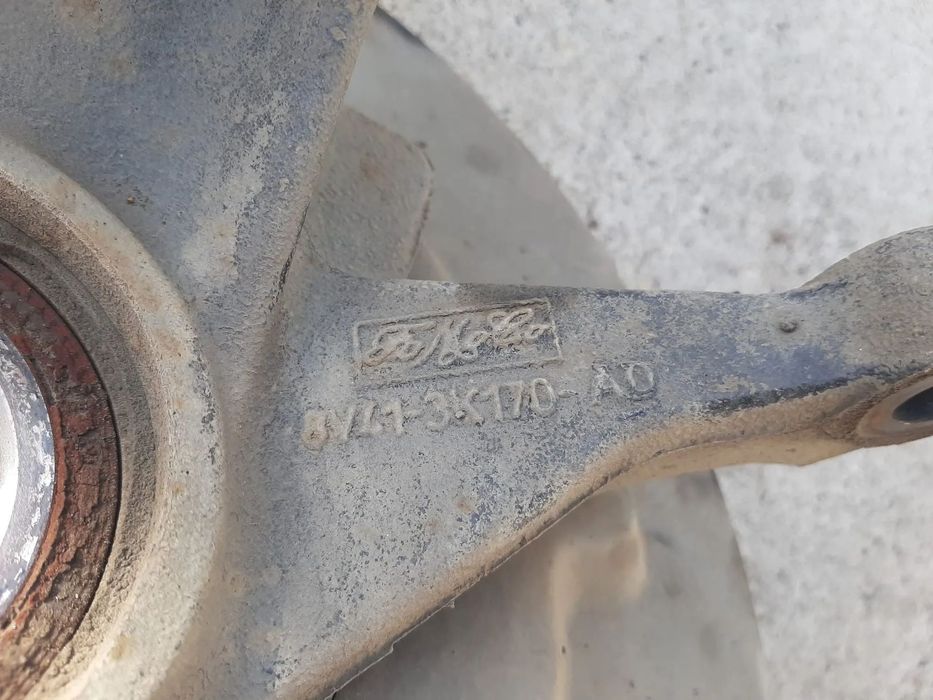 fuzeta dreapa  fata  2.0 tdci txda ford kuga 1 4x4 8v41-3k170-ao