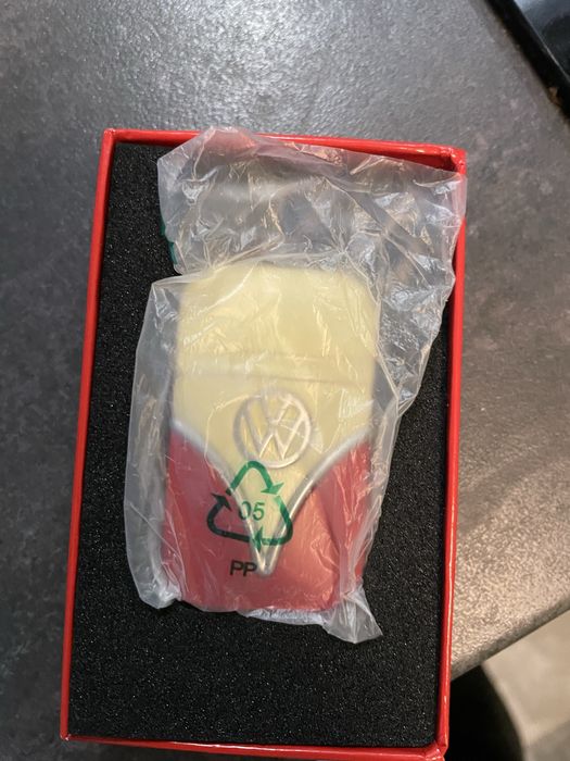 Запалка Volkswagen с кабелче USB