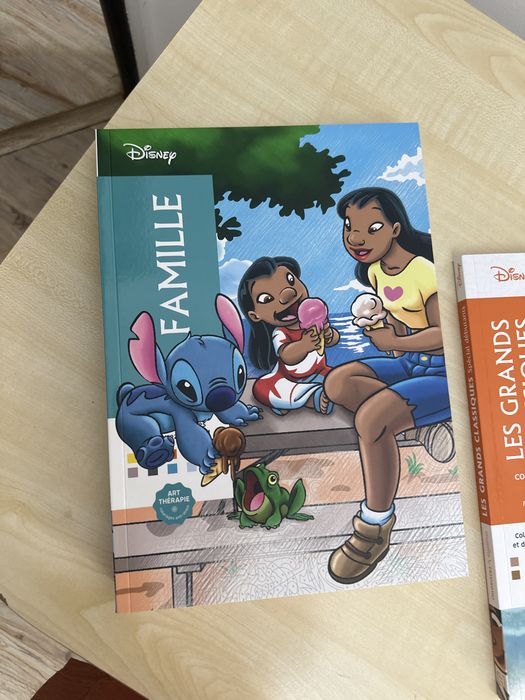 Продам раскраски Дисней