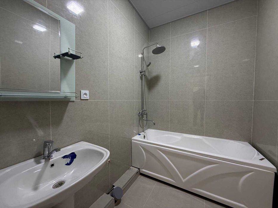 Продаётся 4х комнатная квартира по выгодной цене и евроремонтом