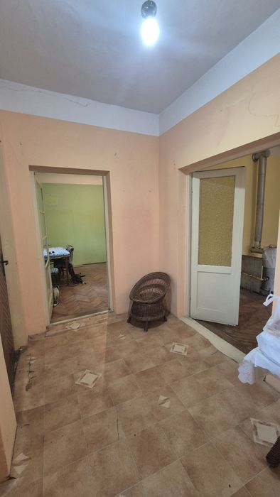 Casa de vânzare în Aiud, zona pieței !