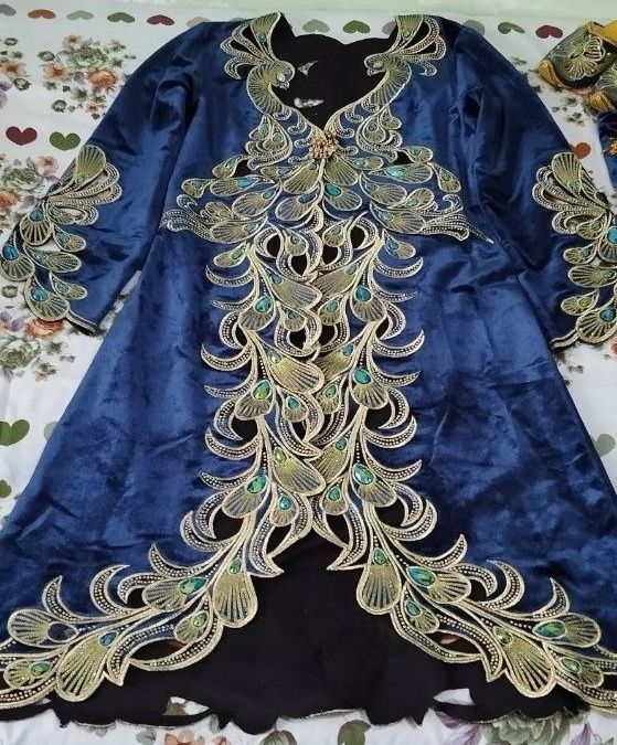 Ансамбль, костюм