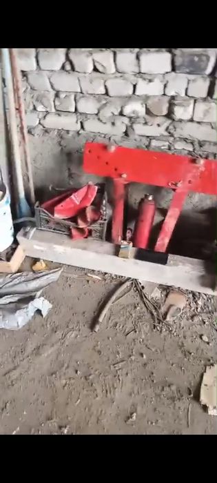 Продам строительное оборудование