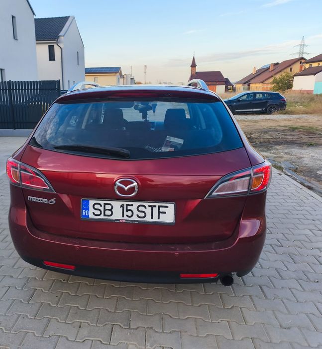 Vând Mazda 6  an 2008
