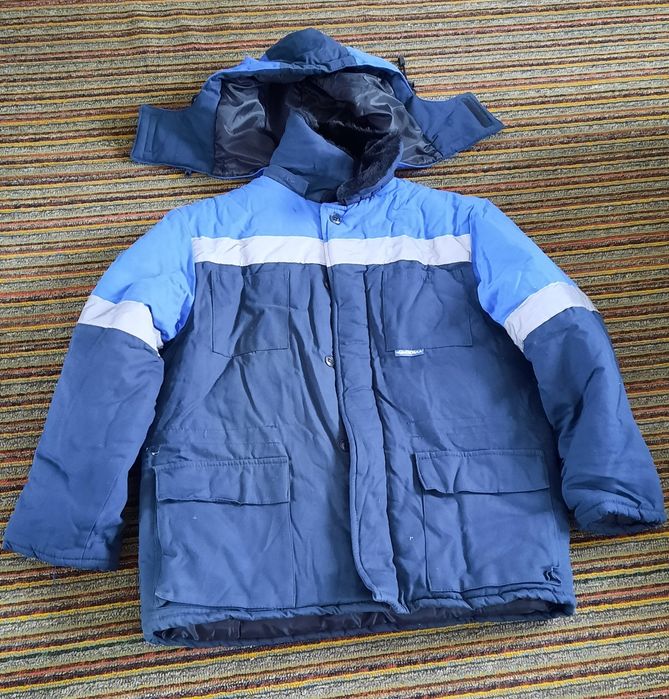 Плащ от непогоды.